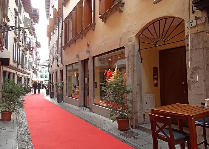 New Charme & Luxury - Sosa Residence In The Heart Of Udine